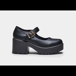 EUC Koi Platform chunky heel buckle Mary Janes 8